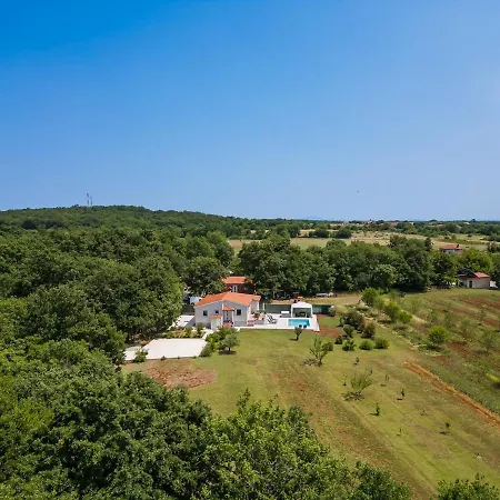 Tamara By Istrialux Villa *