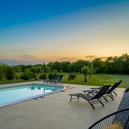 Tamara By Istrialux *