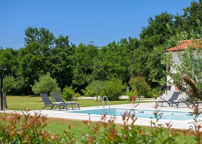 Tamara By Istrialux *