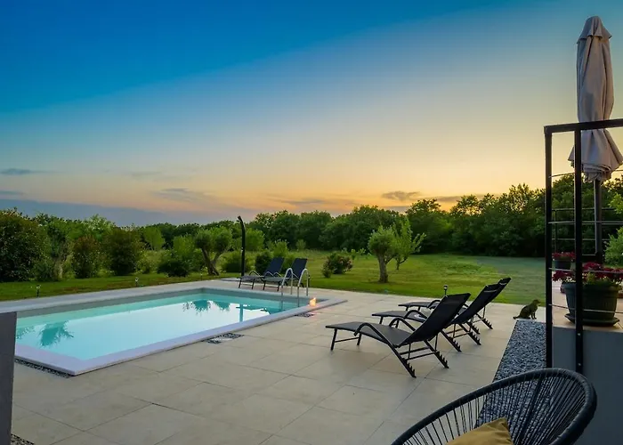 Tamara By Istrialux *